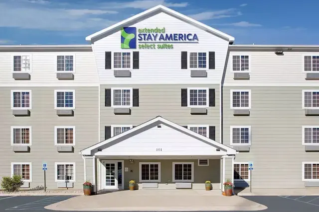 Photo 1 - Extended Stay America Select Suites - Oklahoma City - West