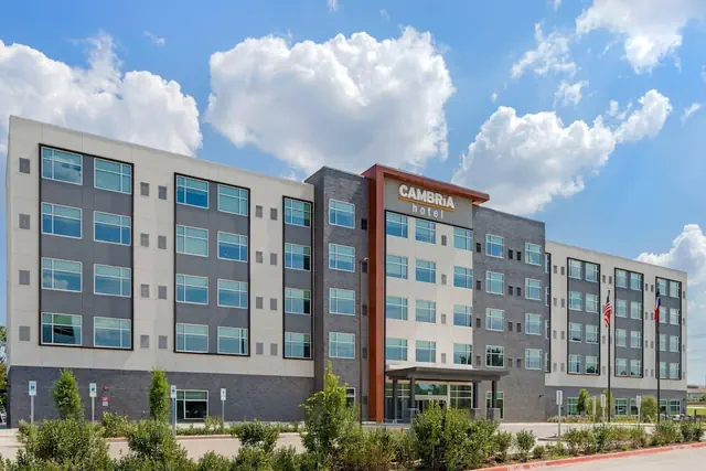 Photo 1 - Cambria Hotel Fort Worth - Medical Center