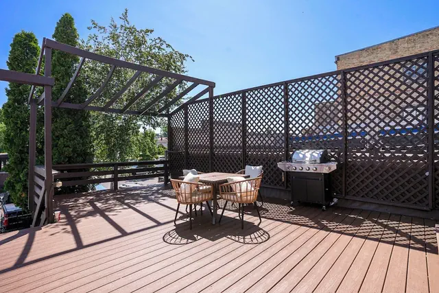 Photo 1 - Love Mi Getaway Loft with Deck 110