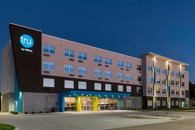 Photo 1 - Tru By Hilton Battle Creek