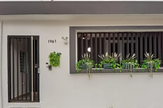 Photo 1 - Ocean Park 3BD/2BA/Pool/Walk to beach @Portocafe