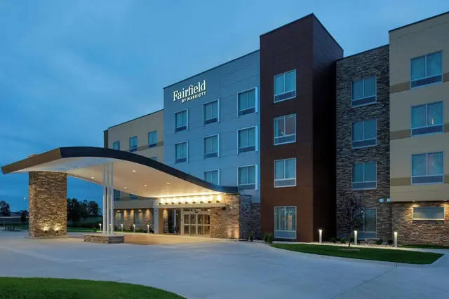 Photo 1 - Fairfield By Marriott Inn & Suites Springfield Southwest