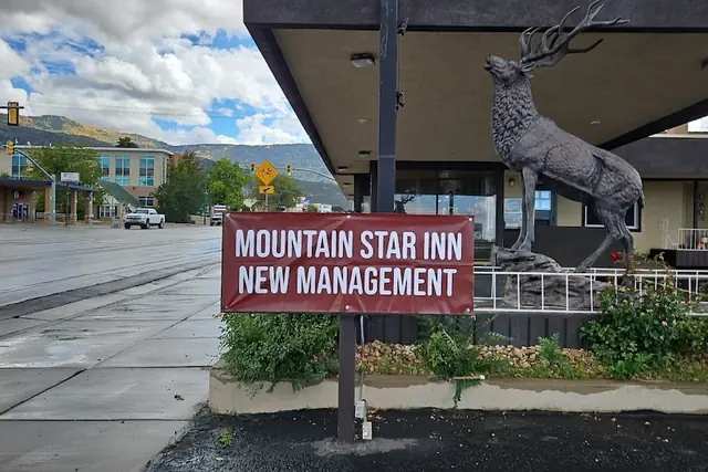Photo 1 - Mountain Star Inn