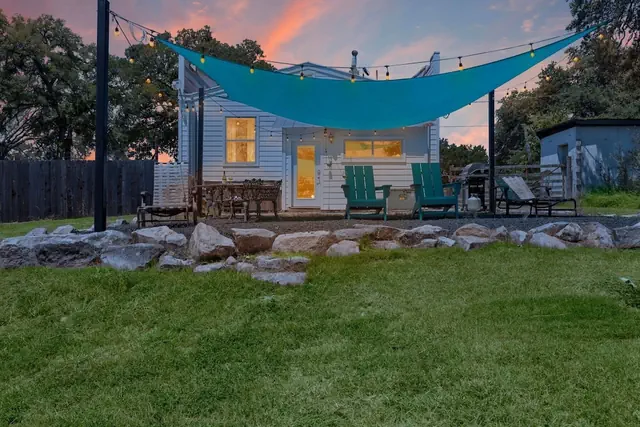 Photo 1 - Hill Country Relaxstation Getaway