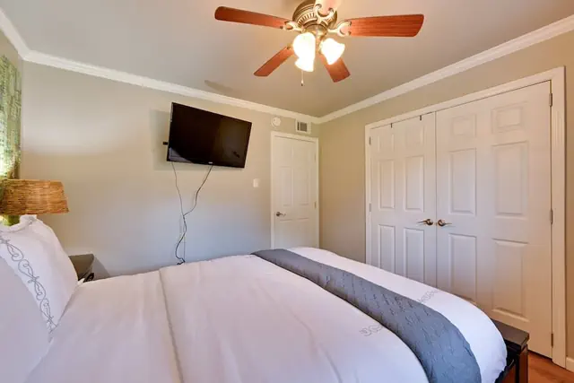Photo 1 - The Homestead Luxury-cozy 2BR Apartments Near SFA