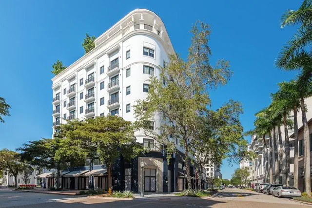 Photo 1 - The Avenue Hotel Coral Gables
