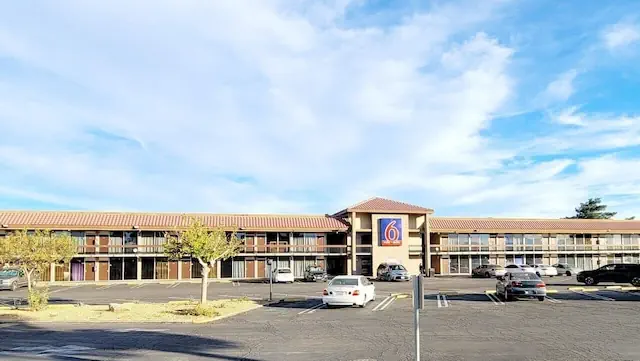 Photo 1 - MOTEL 6 Victorville Green Tree Blvd