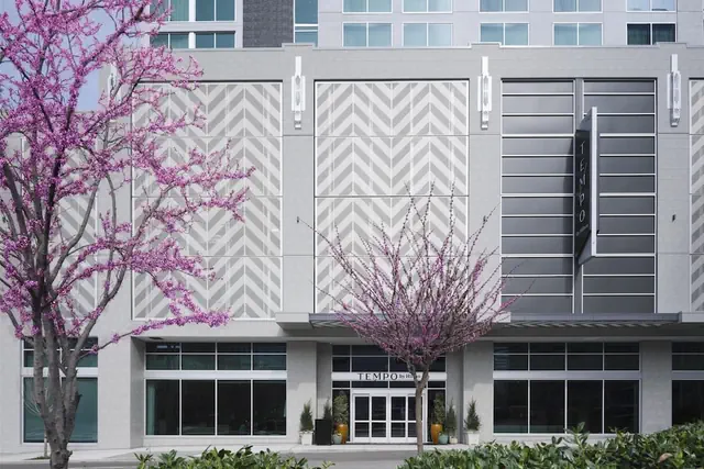Photo 1 - Tempo By Hilton Nashville Midtown
