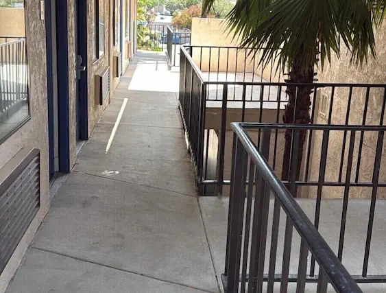 Photo 1 - Rodeway Inn & Suites Rancho Cordova - Folsom