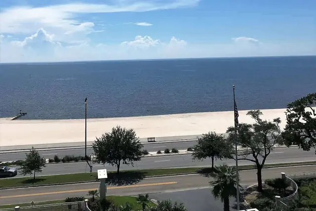 Photo 1 - Spacious Beachview End Unit in Legacy Tower 1 -1001 - 3 Bedroom 3 Bath Condo