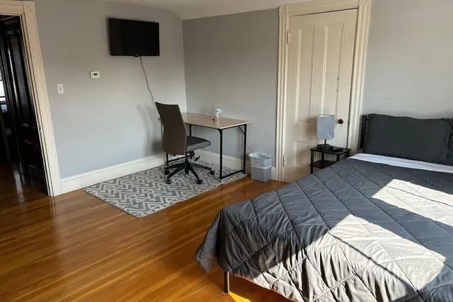 Photo 1 - Homestay Near Downtown Boston