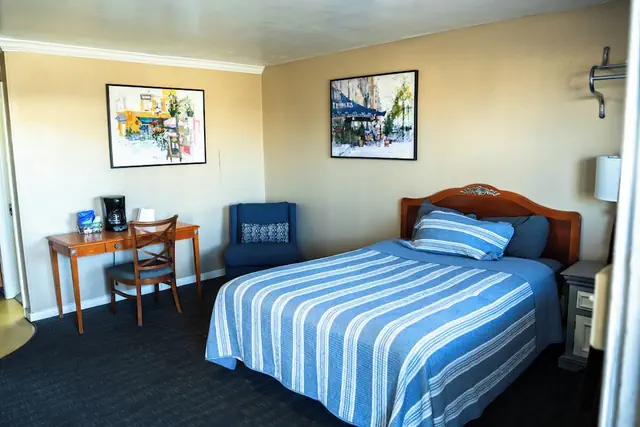 Photo 1 - Yellowstone Motel