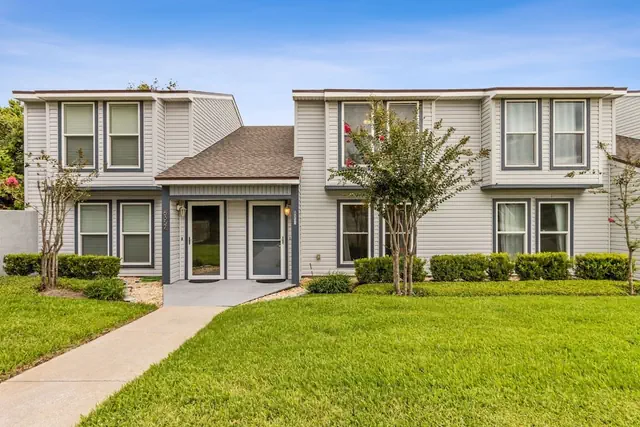 Photo 1 - Pet Friendly Beach Retreat Fernandina Shores - 6355