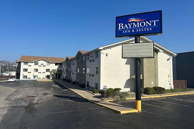 Photo 1 - Baymont By Wyndham Bridgeton St Louis