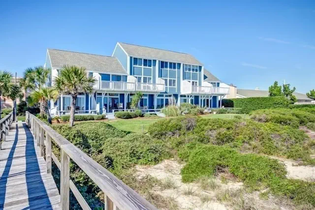 Photo 1 - Cozy Oceanfront 3BR Townhouse Sandpiper Loop - 95066