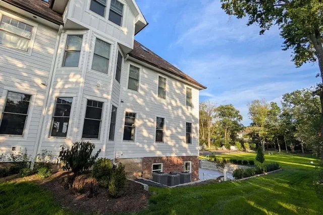Photo 1 - Parkway House Goshen Family-Friendly Bed & Breakfast