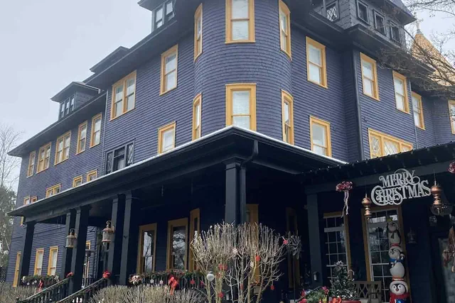 Photo 1 - Osceola Lake Inn