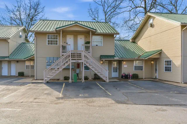 Photo 1 - Clearwater Golden Escape On Lake Hamilton 2 Bedroom Condo