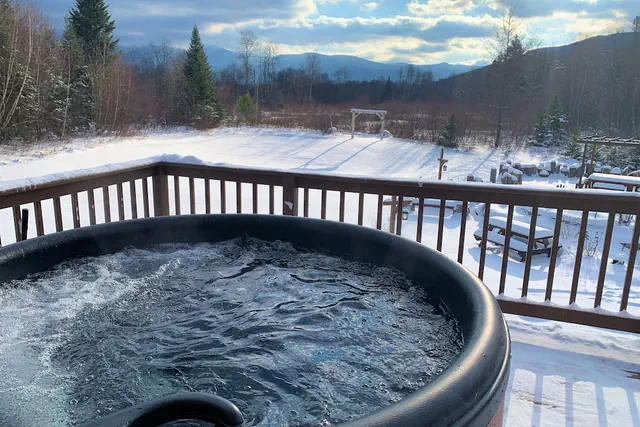 Photo 1 - 1800ml - As Seen on TV 1 Mile From Skiing, Great Views, hot Tub, Fire Pit, Beach! Pool gym Passes