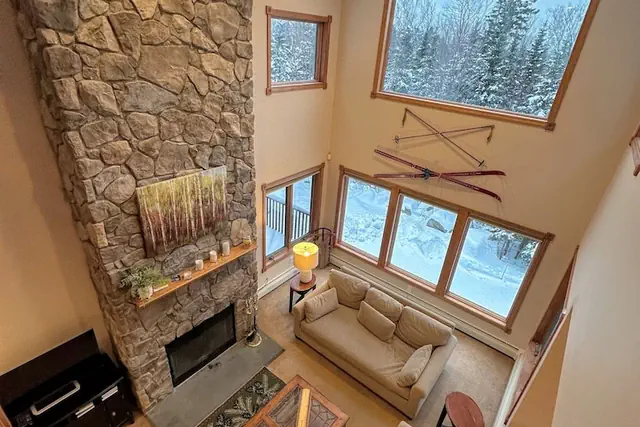 Photo 1 - Spacious Private Home - Al132