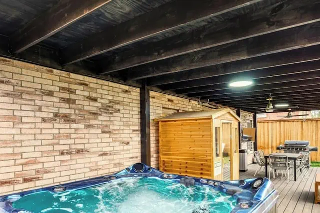 Photo 1 - Elite 5BR Home With Game Room, Hot Tub, & Sauna