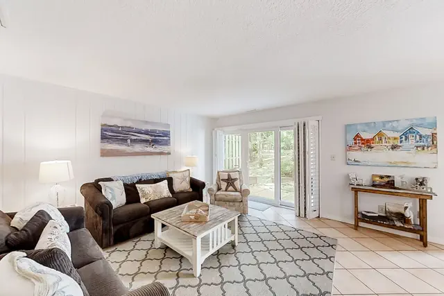 Photo 1 - 2-story Condo With On-site Pool, Private Patio, & W/D - Near Beach/golf