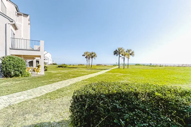 Photo 1 - Bright & Sunny Oceanfront Getaway With Central AC & Pool