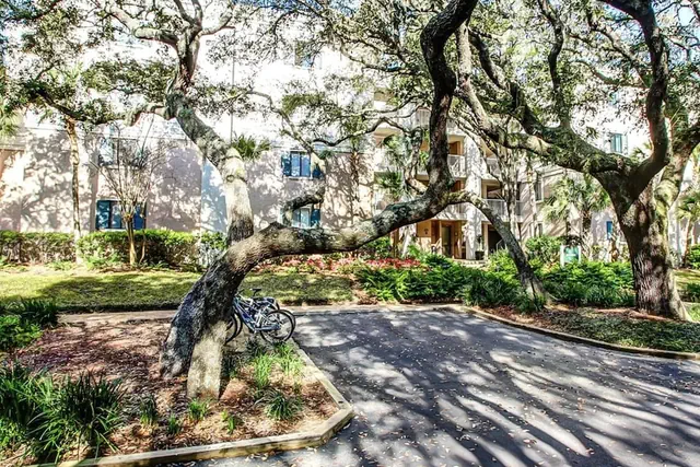 Photo 1 - Dog-friendly Oceanfront Getaway With Shared Pool & Central AC