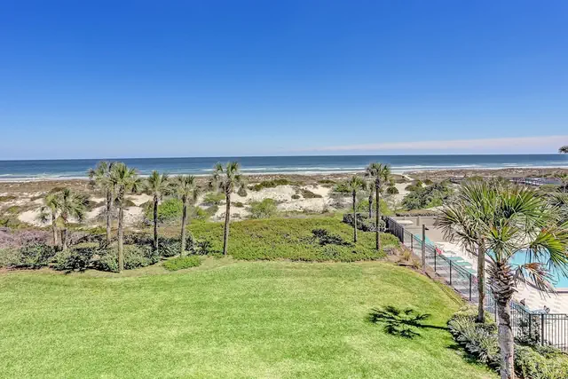Photo 1 - Updated, Oceanfront Condo With Balcony, Wifi & Shared Pool/clay Tennis Courts