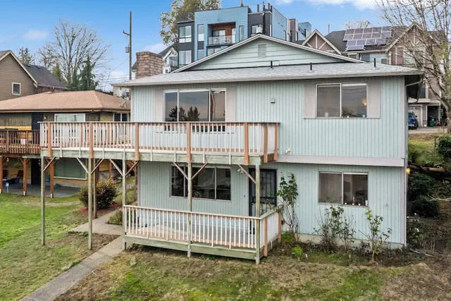 Photo 1 - Emerald Hill City Retreat - 2BR