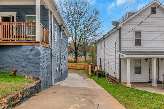Photo 1 - Stylish 4BR Near AUC and Downtown ATL
