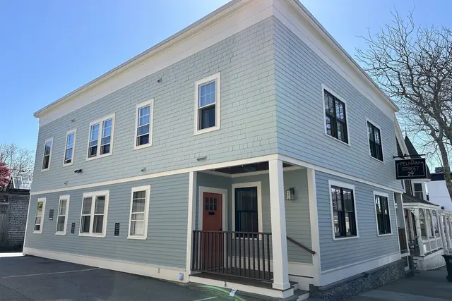 Photo 1 - Modern 1 Bed/1 Bath/ Downtown Pelham St 1 Bedroom Home