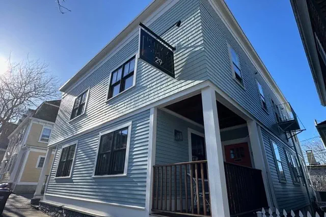 Photo 1 - Contemporary 1 Bed/ 1 Bath On Historic Pelham St 1 Bedroom Home