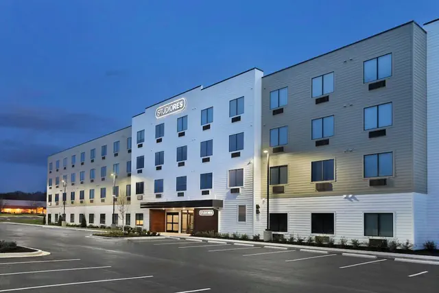 Photo 1 - StudioRes by Marriott Jackson, TN