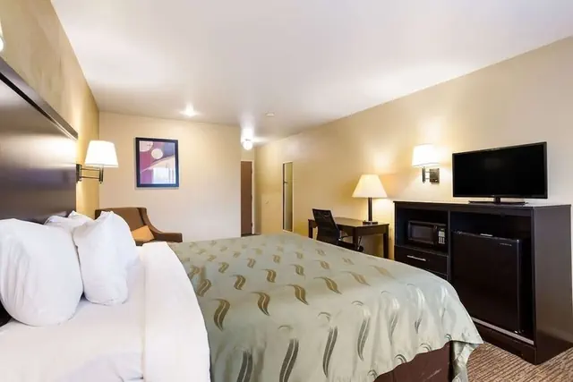 Photo 1 - Urban Inn & Suites