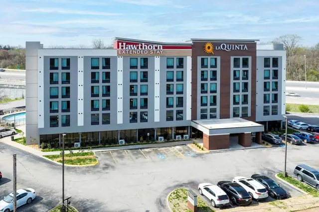 Photo 1 - Hawthorn Extended Stay By Wyndham Nashville Airport/Opryland