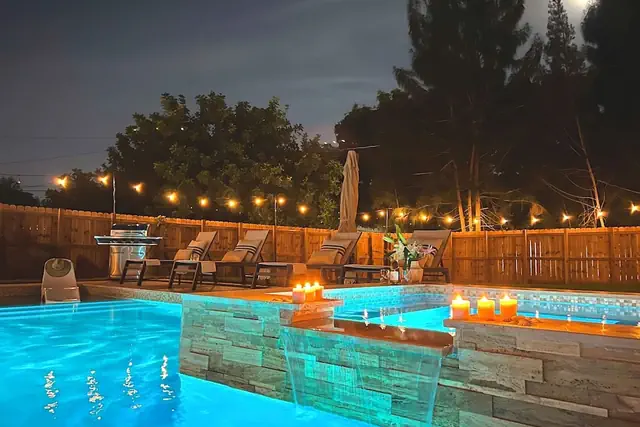 Photo 1 - Fox Garden-heated Pool-spa- Boho-downtown Beach