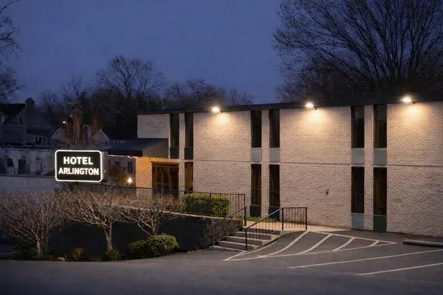 Photo 1 - Hotel Arlington