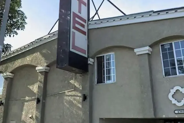 Photo 1 - Tropic west Motel