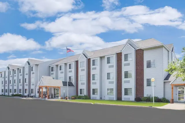 Photo 1 - Sleep Inn & Suites Fond du Lac