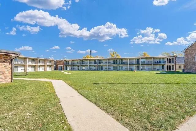 Photo 1 - Red Lion Inn & Suites Urbana
