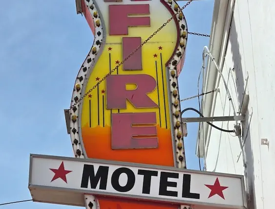Photo 1 - Starfire Motel