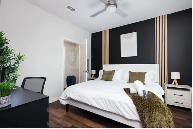Photo 1 - Labor by Stylish Stays