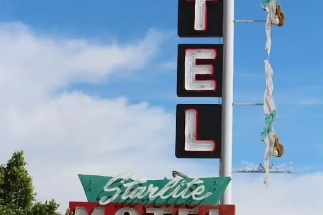 Photo 1 - Starlite Motel