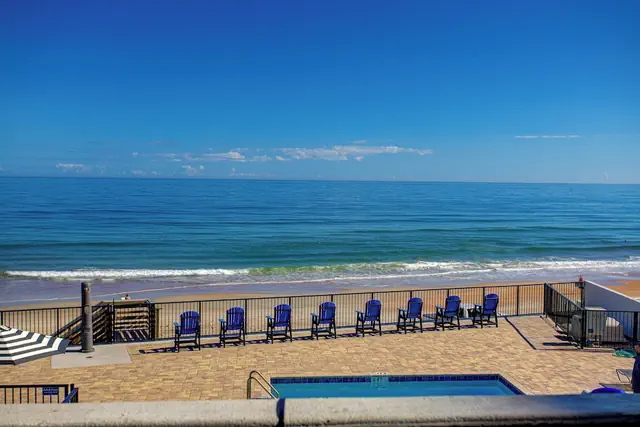 Photo 1 - La Bella Oceanfront Inn