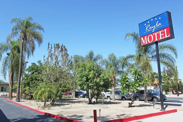 Photo 1 - Royla Motel