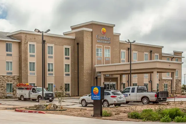 Photo 1 - Comfort Inn & Suites Snyder