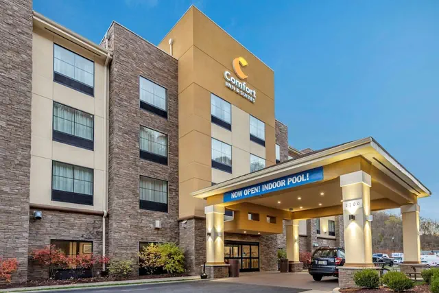Photo 1 - Comfort Inn & Suites Pittsburgh South