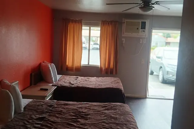 Photo 1 - The Coalinga Motel