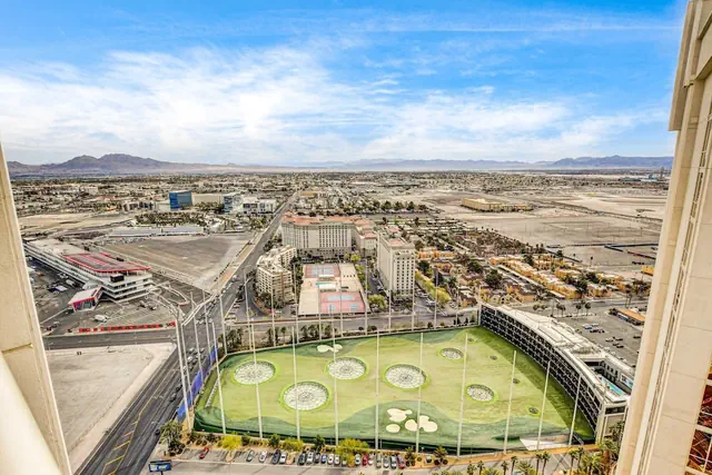 Photo 1 - MGM 1BR With Pool & Top Golf View, Balcony 20602